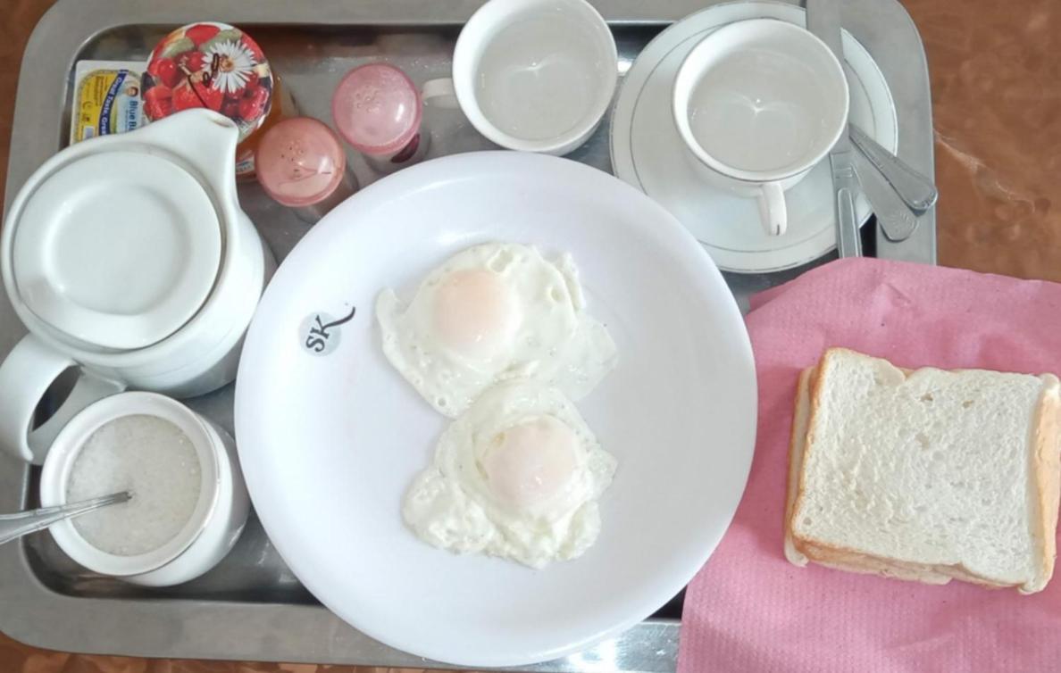 Hira Guest House Карачи Екстериор снимка