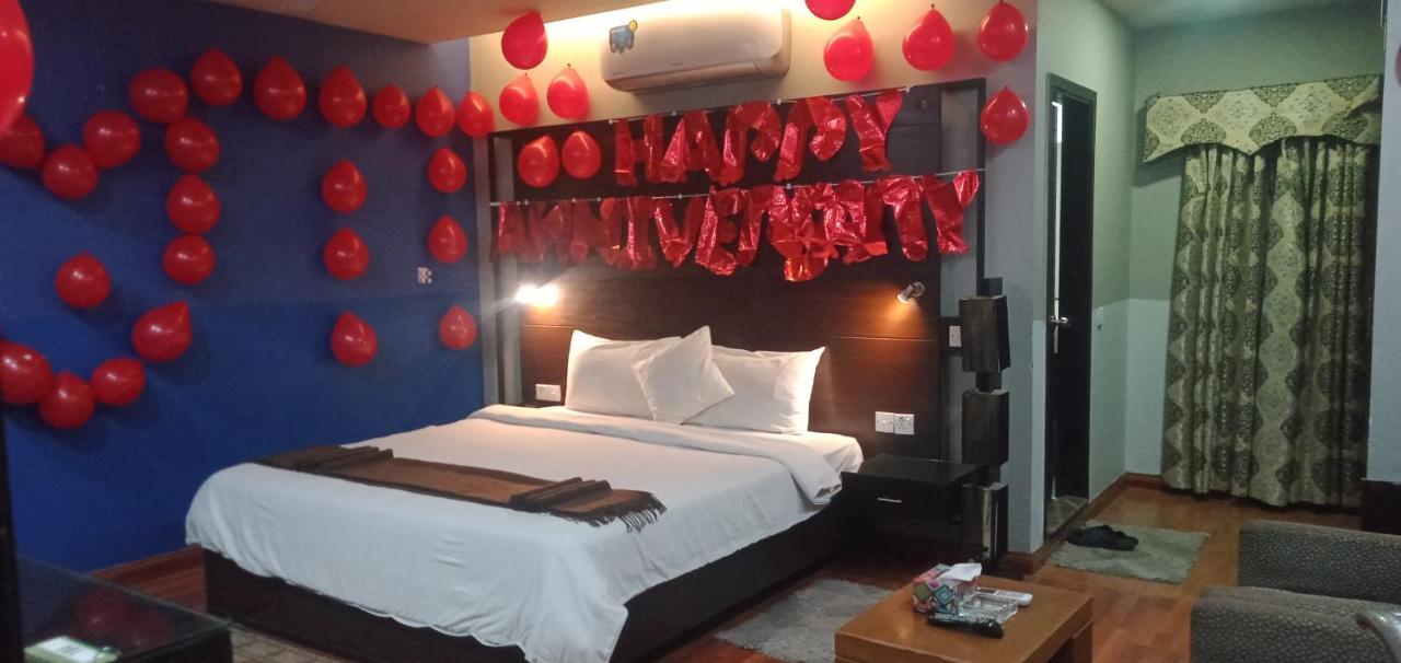Hira Guest House Карачи Екстериор снимка